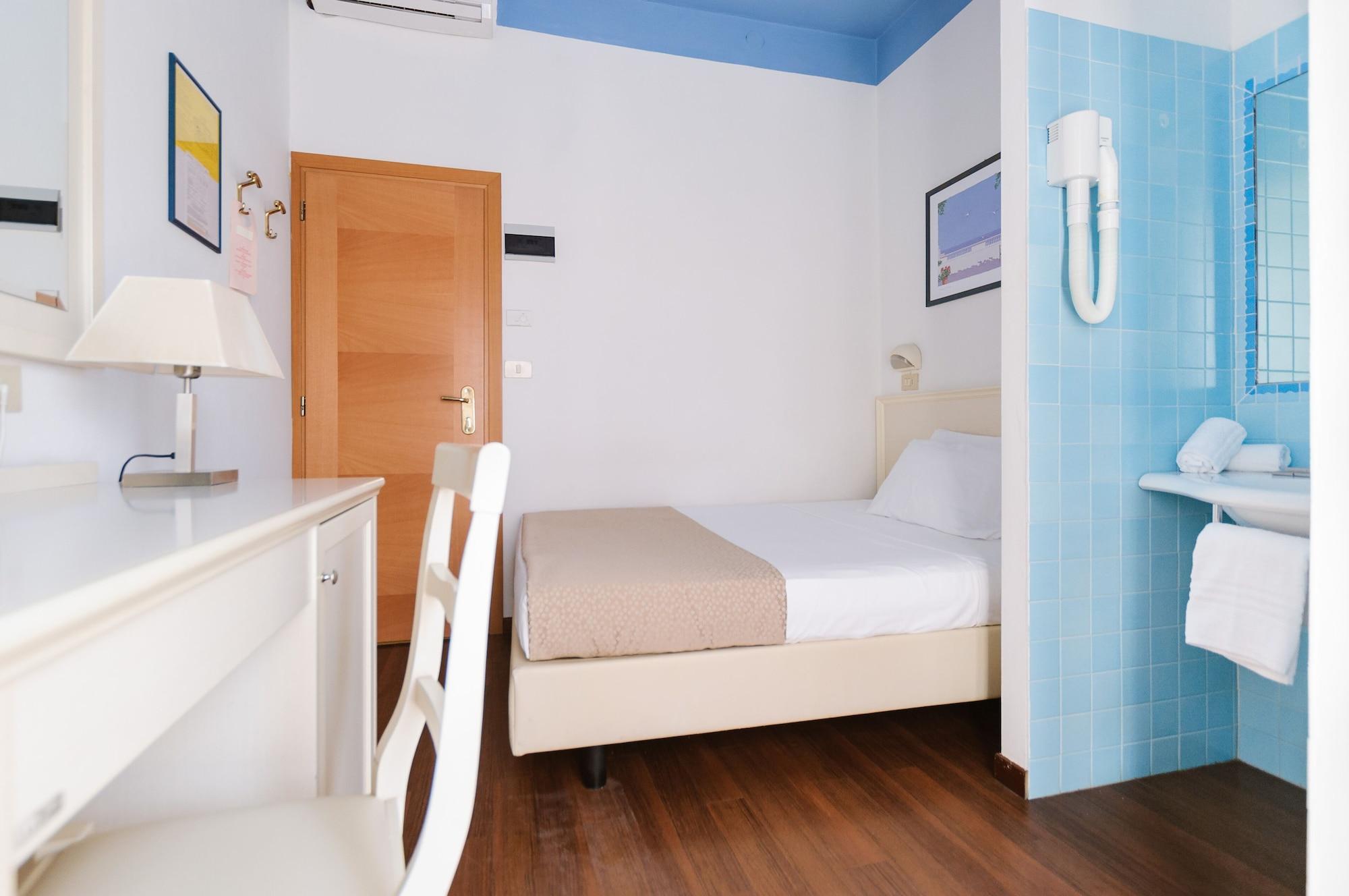 Hotel Fra I Pini Rimini Kültér fotó