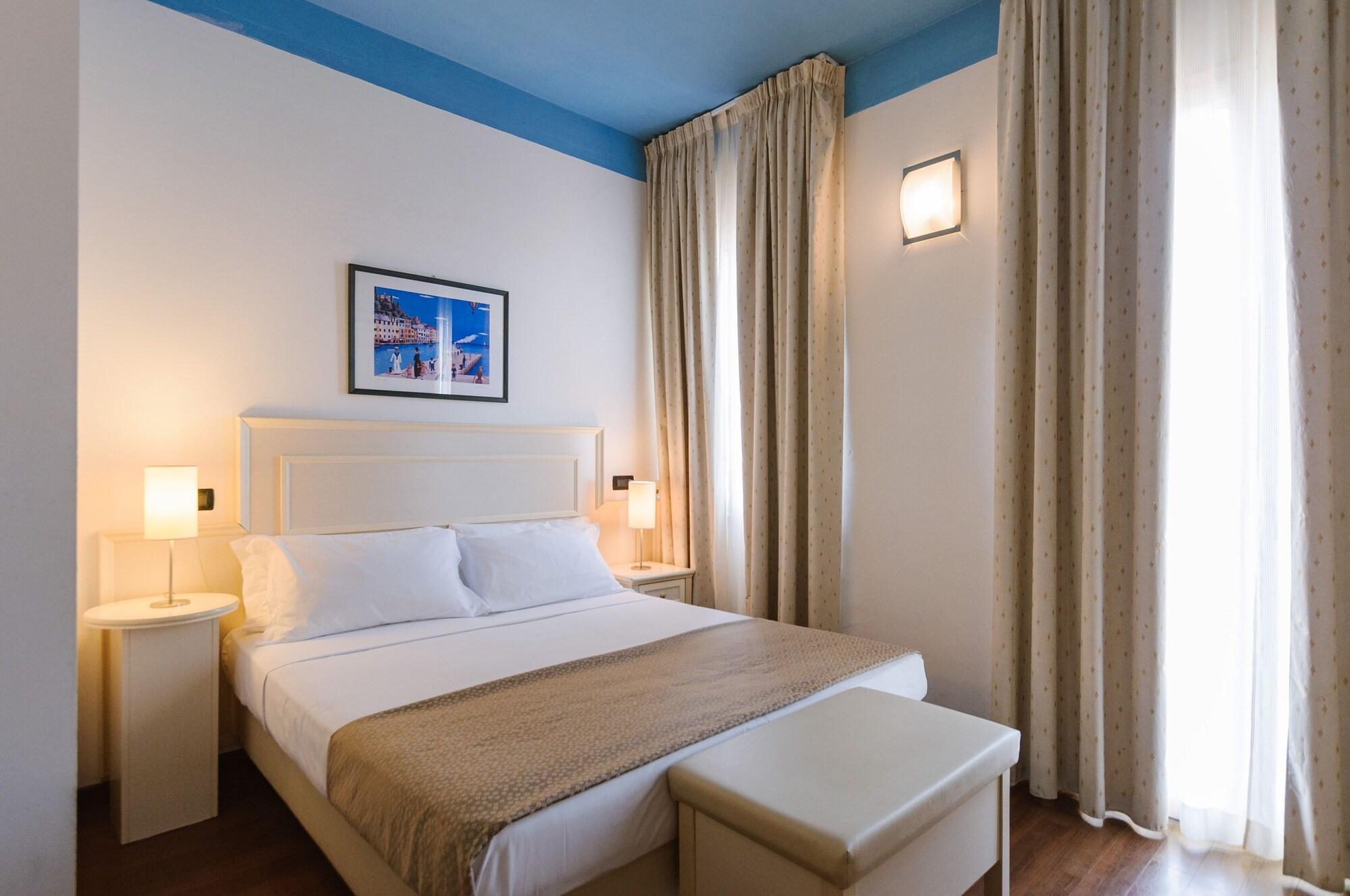 Hotel Fra I Pini Rimini Kültér fotó