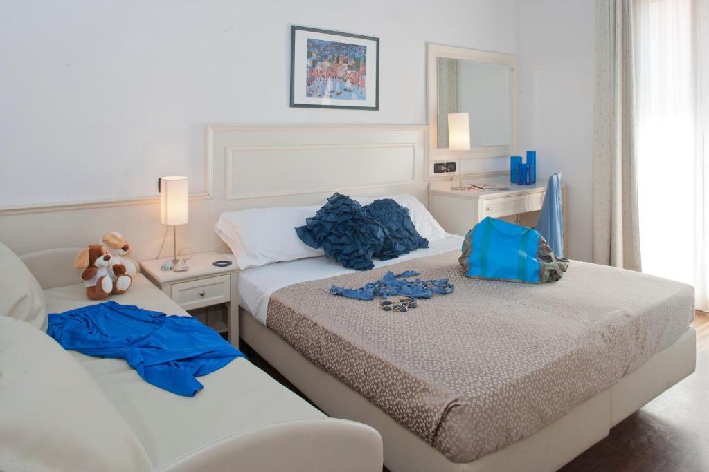 Hotel Fra I Pini Rimini Szoba fotó