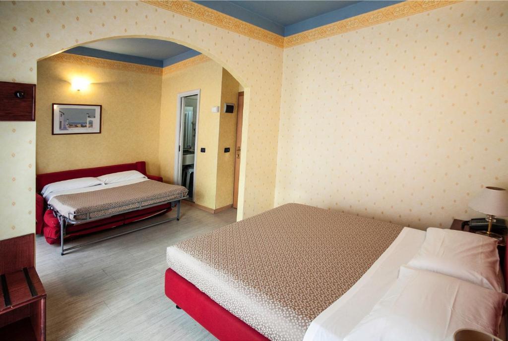 Hotel Fra I Pini Rimini Kültér fotó